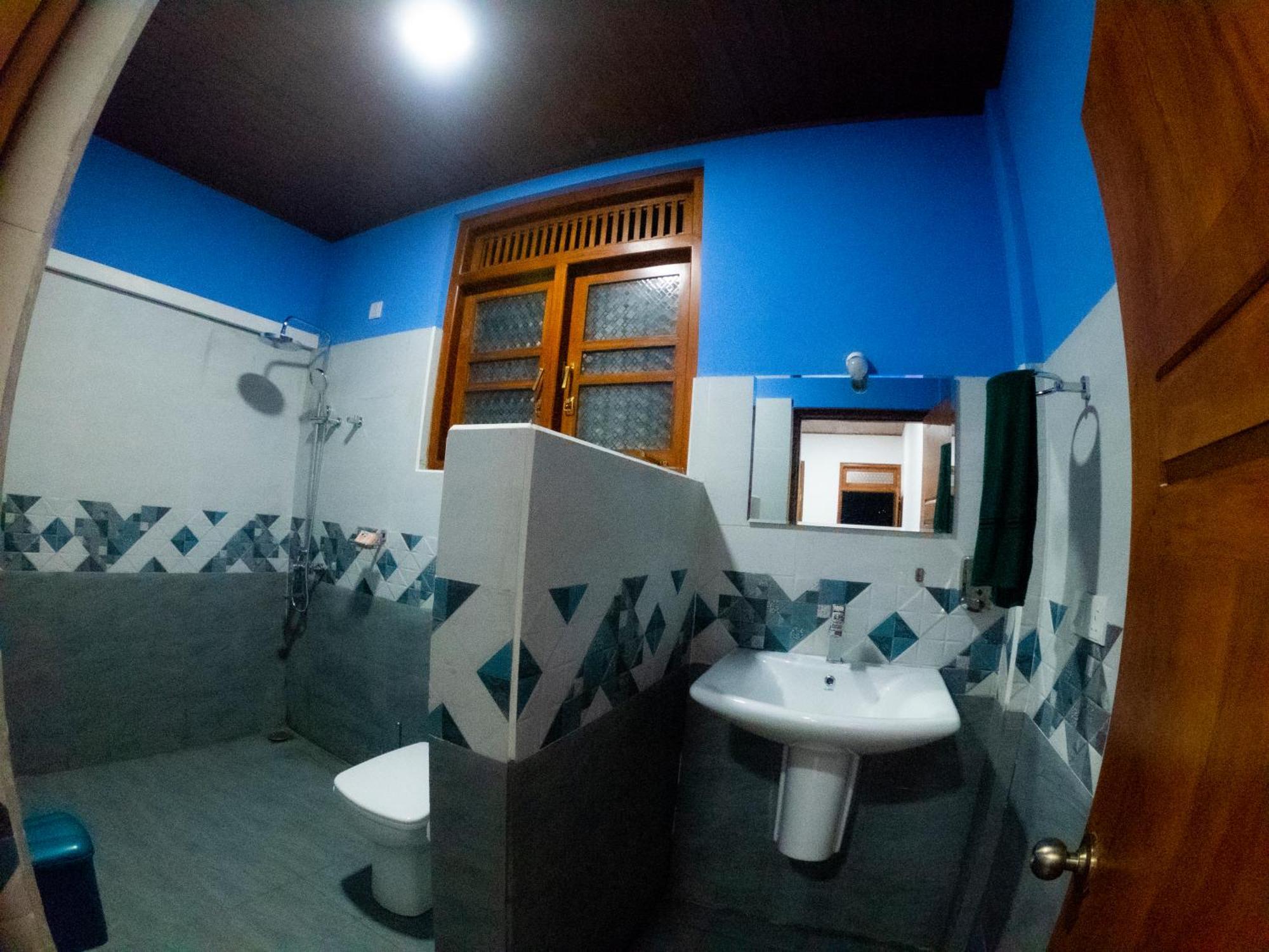 Innovick Residence Канди Экстерьер фото